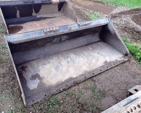 Auction listing photo