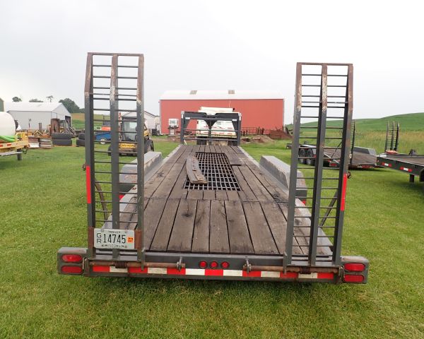 Auction listing photo