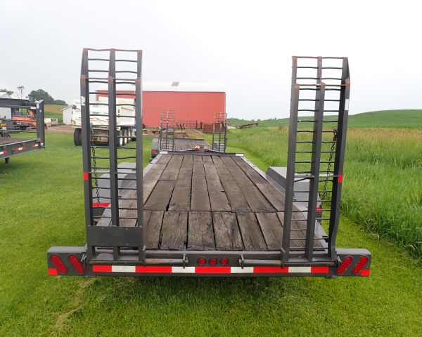 Auction listing photo
