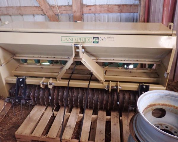 Auction listing photo