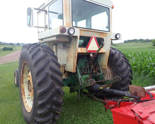 Auction listing photo