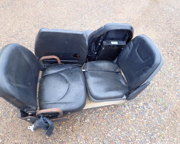 Auction listing photo