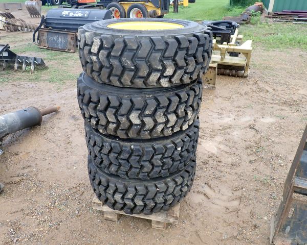 Auction listing photo