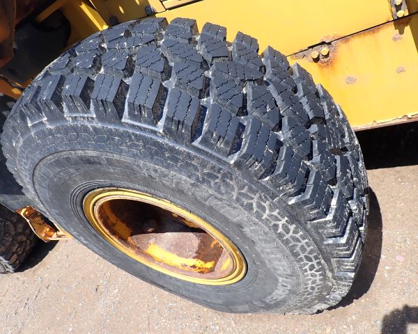 Auction listing photo