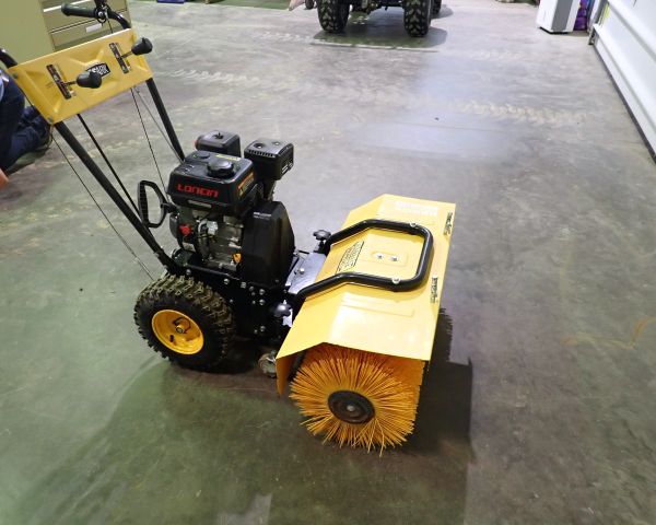 Auction listing photo