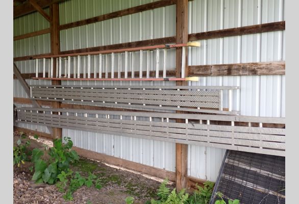 Auction listing photo