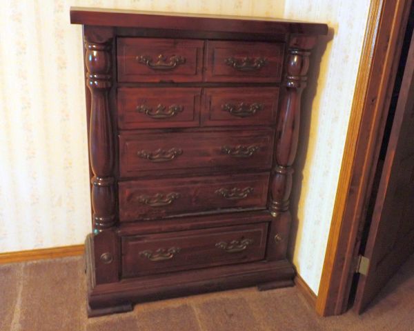 Auction listing photo
