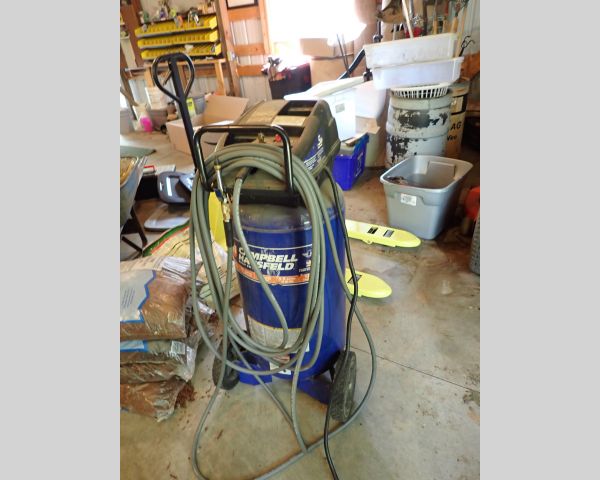 Auction listing photo
