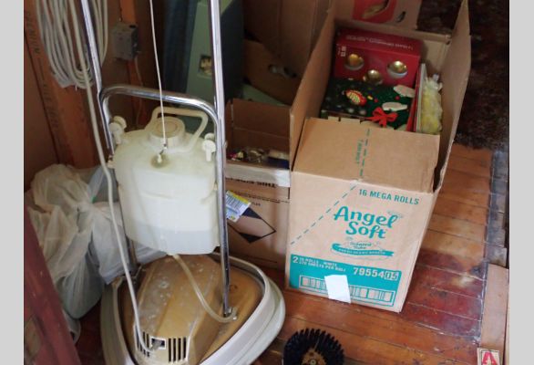 Auction listing photo