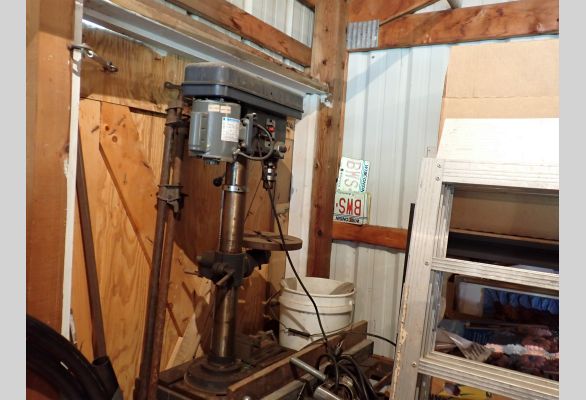 Auction listing photo