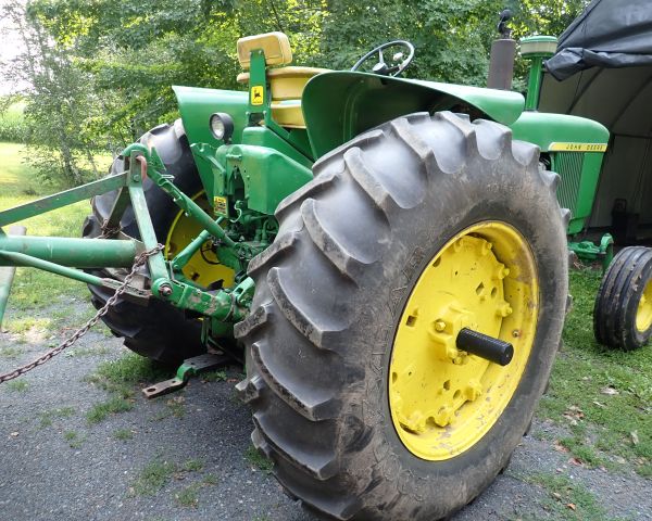 Auction listing photo