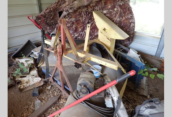 Auction listing photo