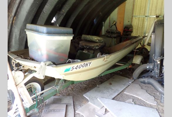 Auction listing photo