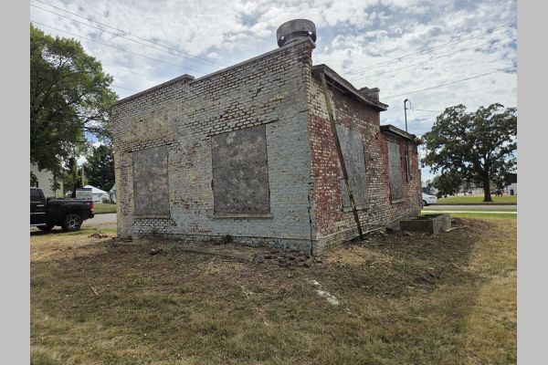 Auction listing photo