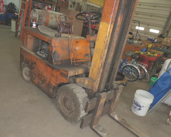 auction image