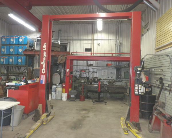 auction image