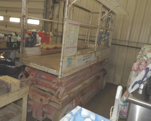 auction image