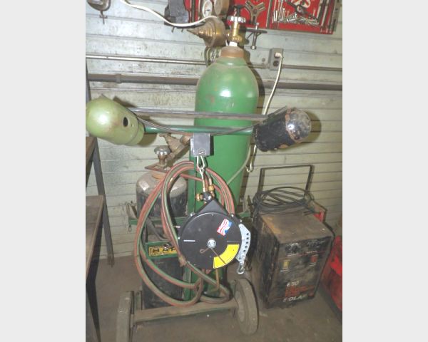 auction image