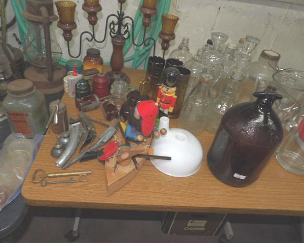 auction image