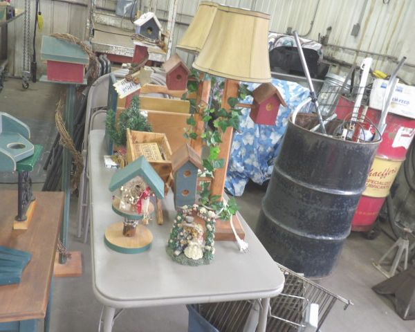 auction image