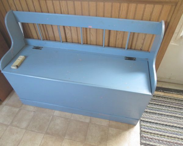 auction image