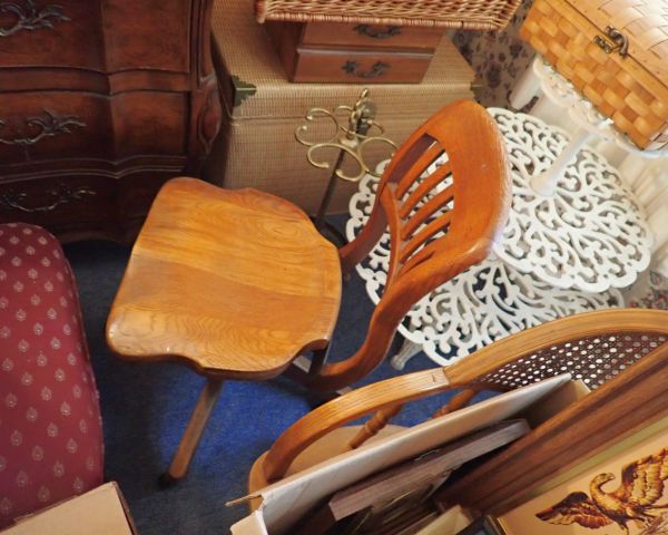 auction image