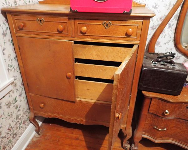 auction image