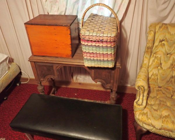 auction image
