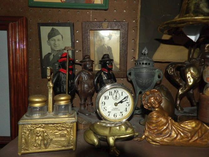auction image