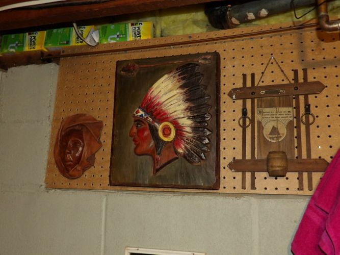 auction image
