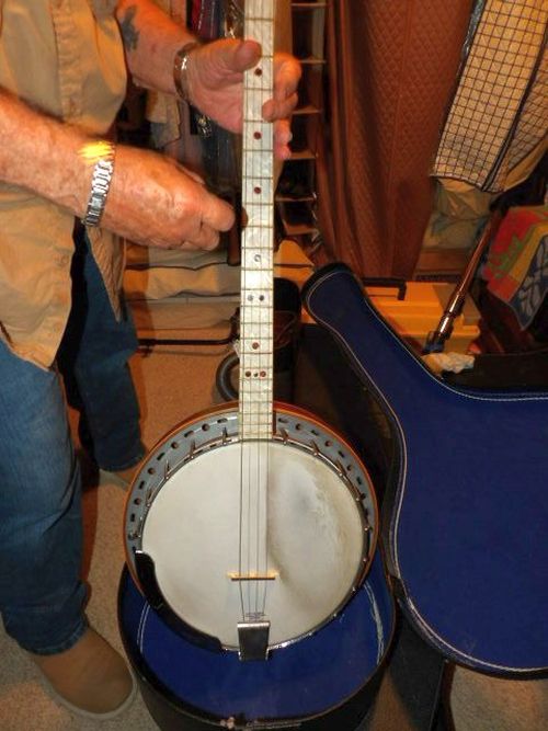auction image