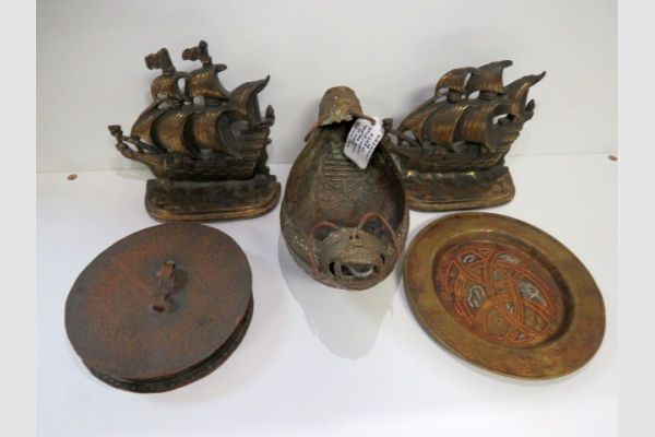 auction image