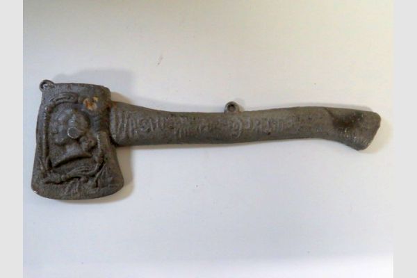 auction image
