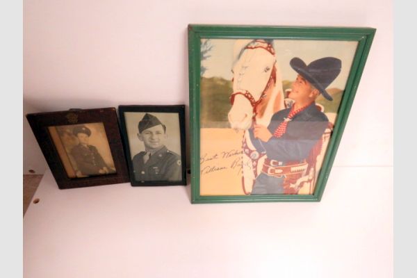 auction image