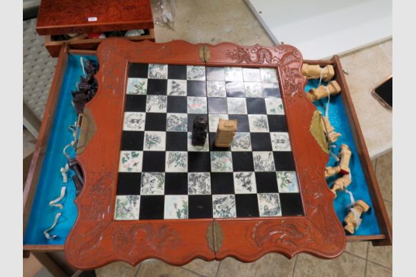 auction image