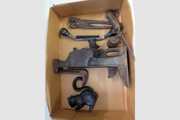 auction image