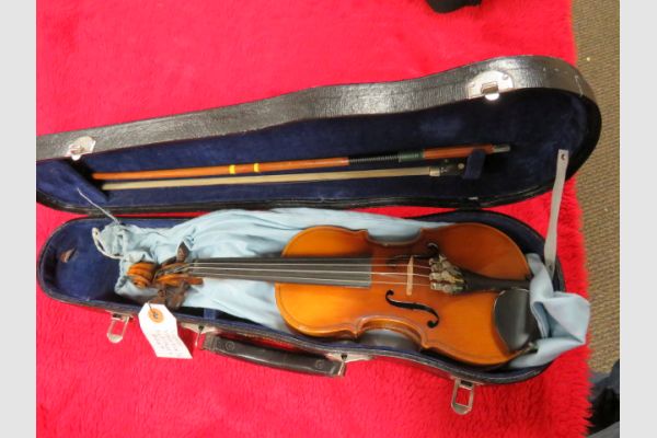 auction image