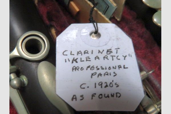 auction image