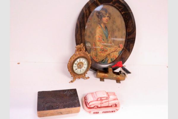 auction image