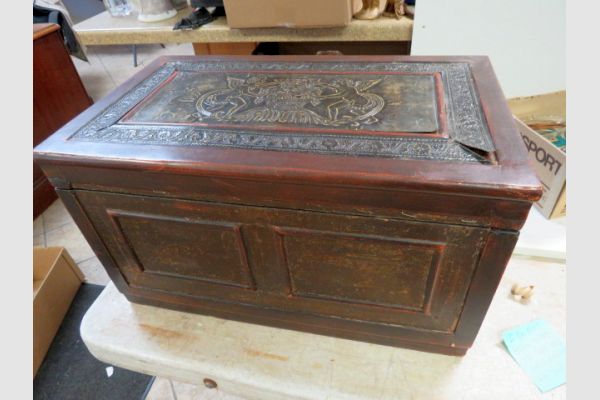 auction image