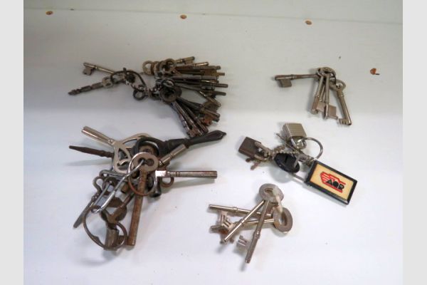 auction image