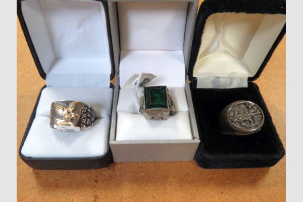 auction image