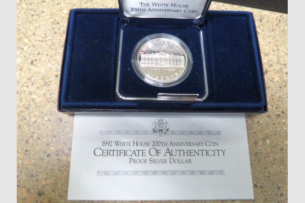 auction image