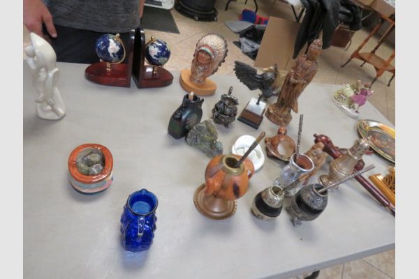 auction image